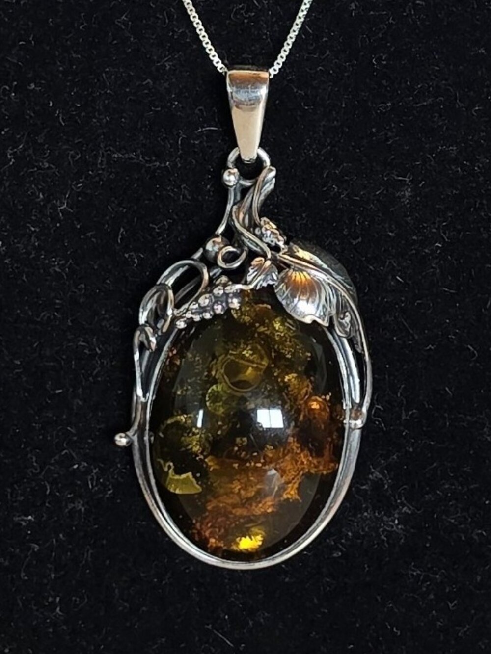 Vintage Art Nouveau-Inspired Baltic Amber Grape Vine 925 Sterling Silver Pendant